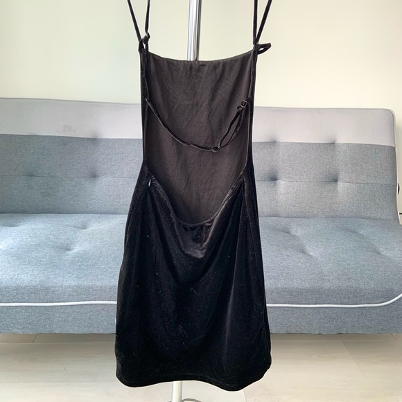 Backless Black Velvet Mini Dress - Picture 2 of 2